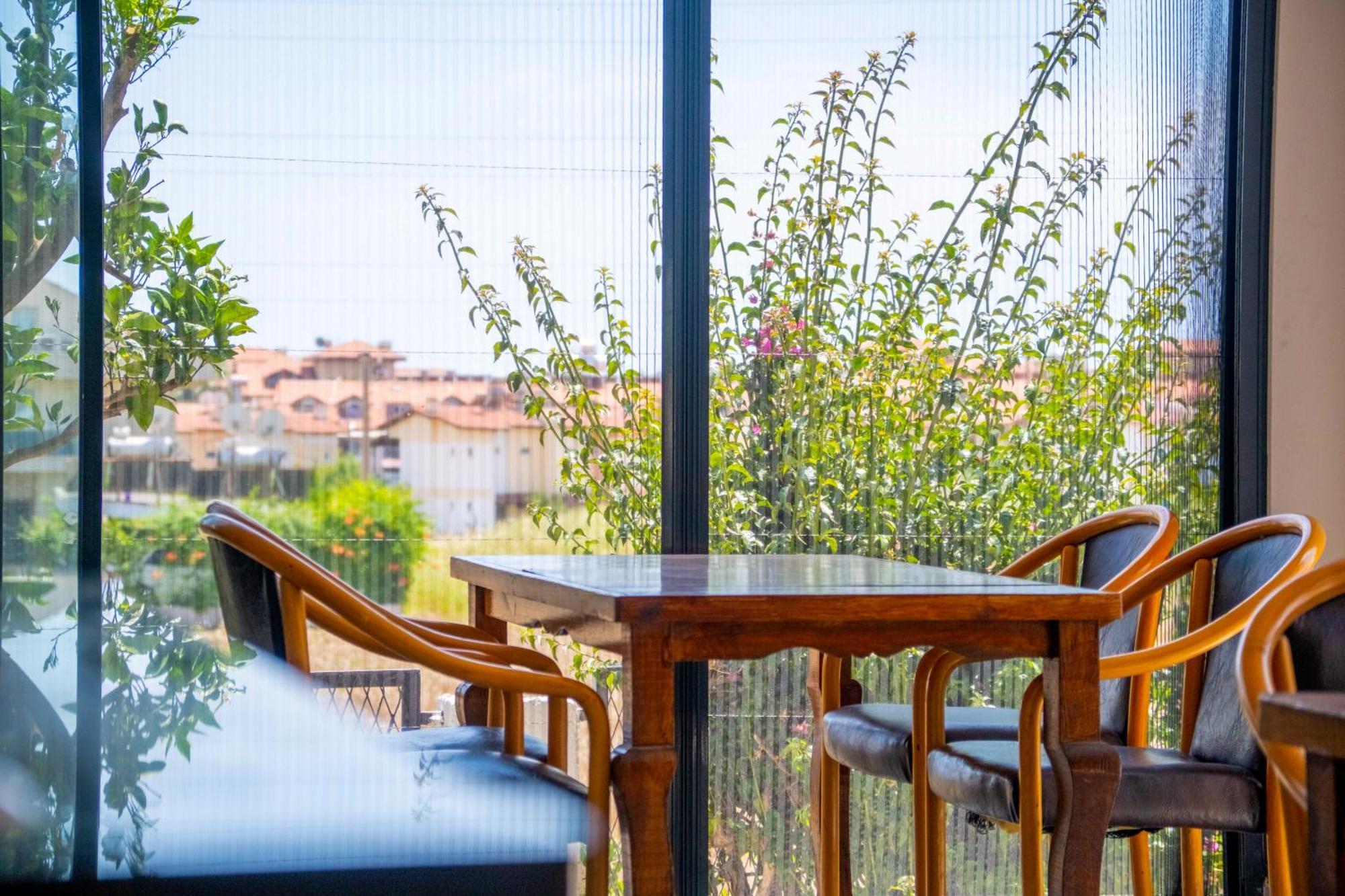 Azalia Garden Hotel